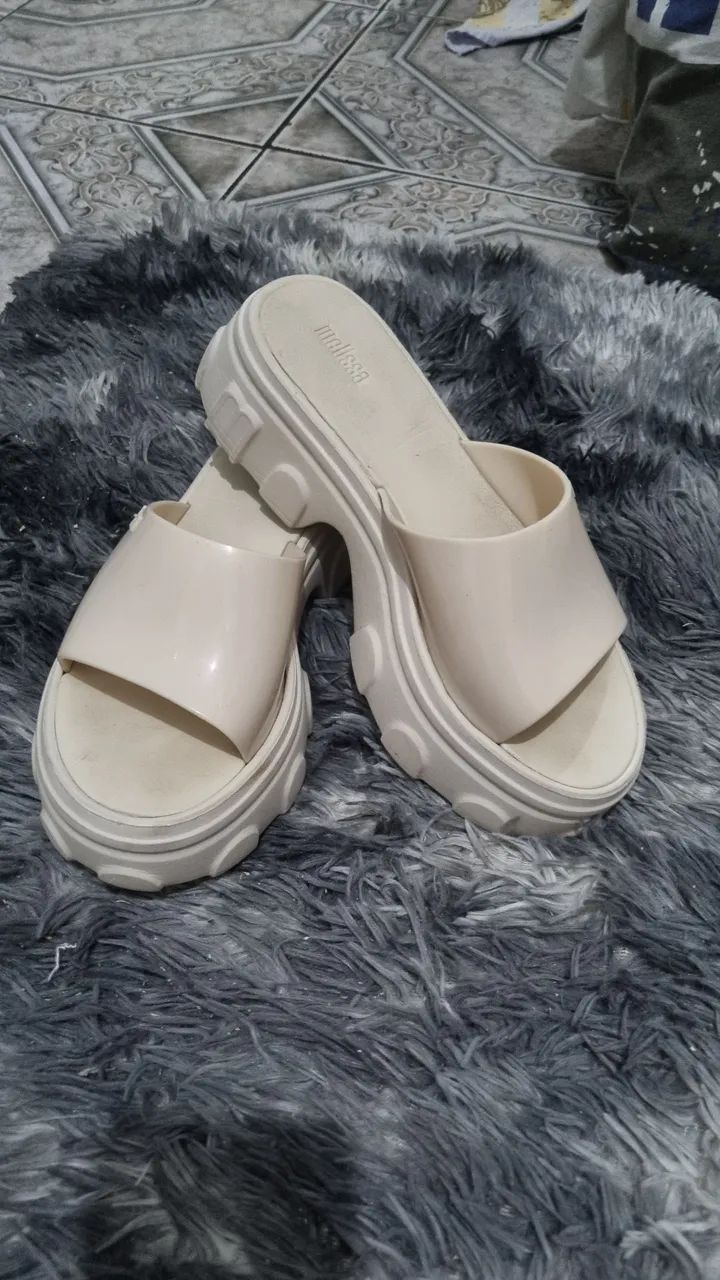 Melissa Ella Slide