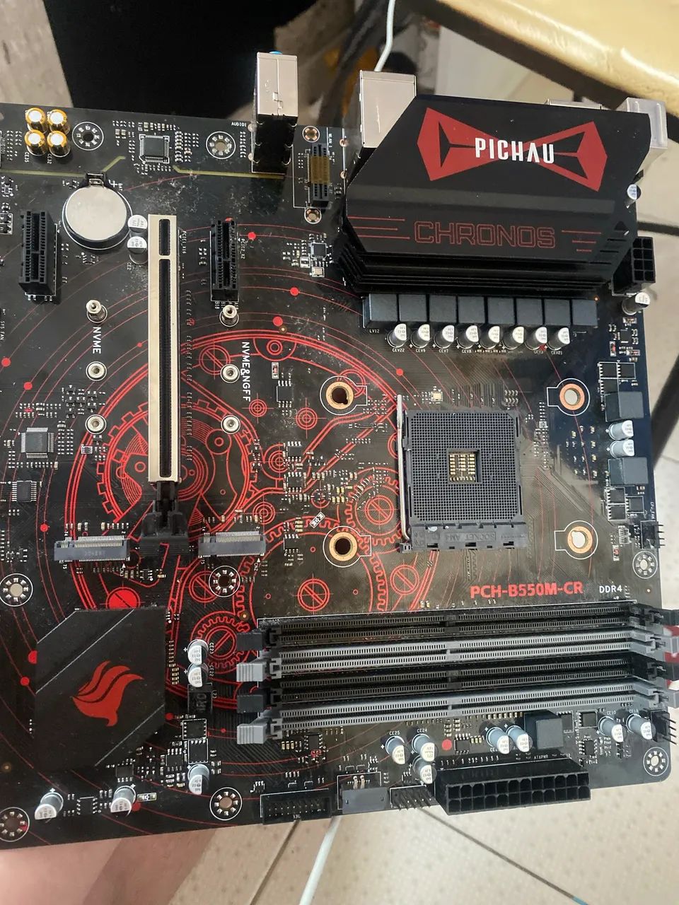 Placa Mãe B550M -CHRONOS SOCKET AMD + COOLER AMD DE GRAÇA 