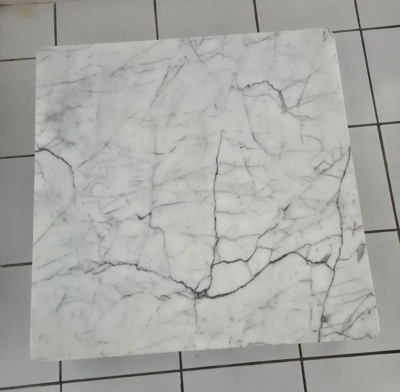 Mesa de centro em Mármore Branco 