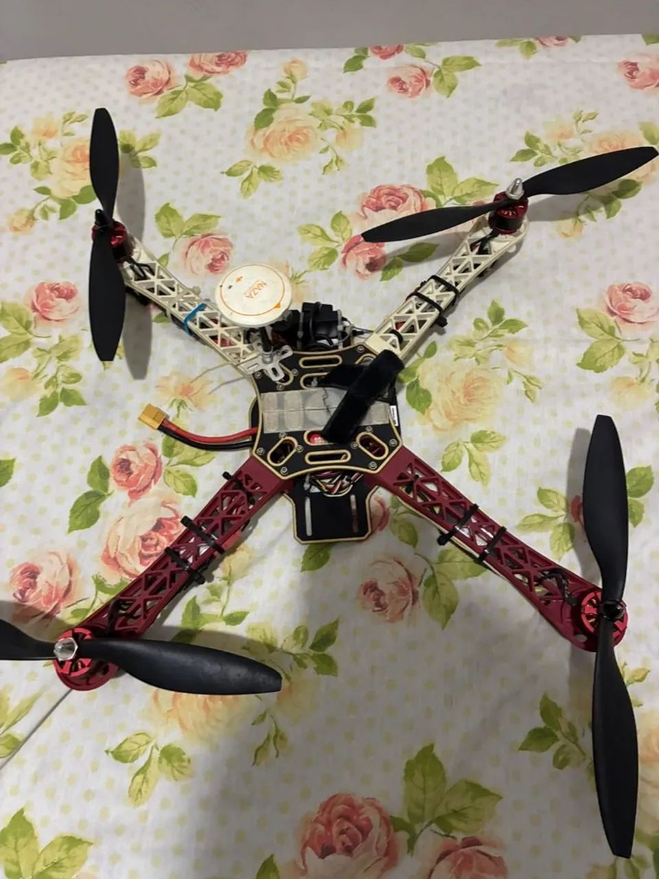 DRONE F450 COM GPS 