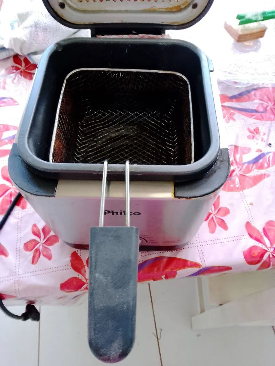 Fritadeira elétrica com óleo Philco  - Foto 5