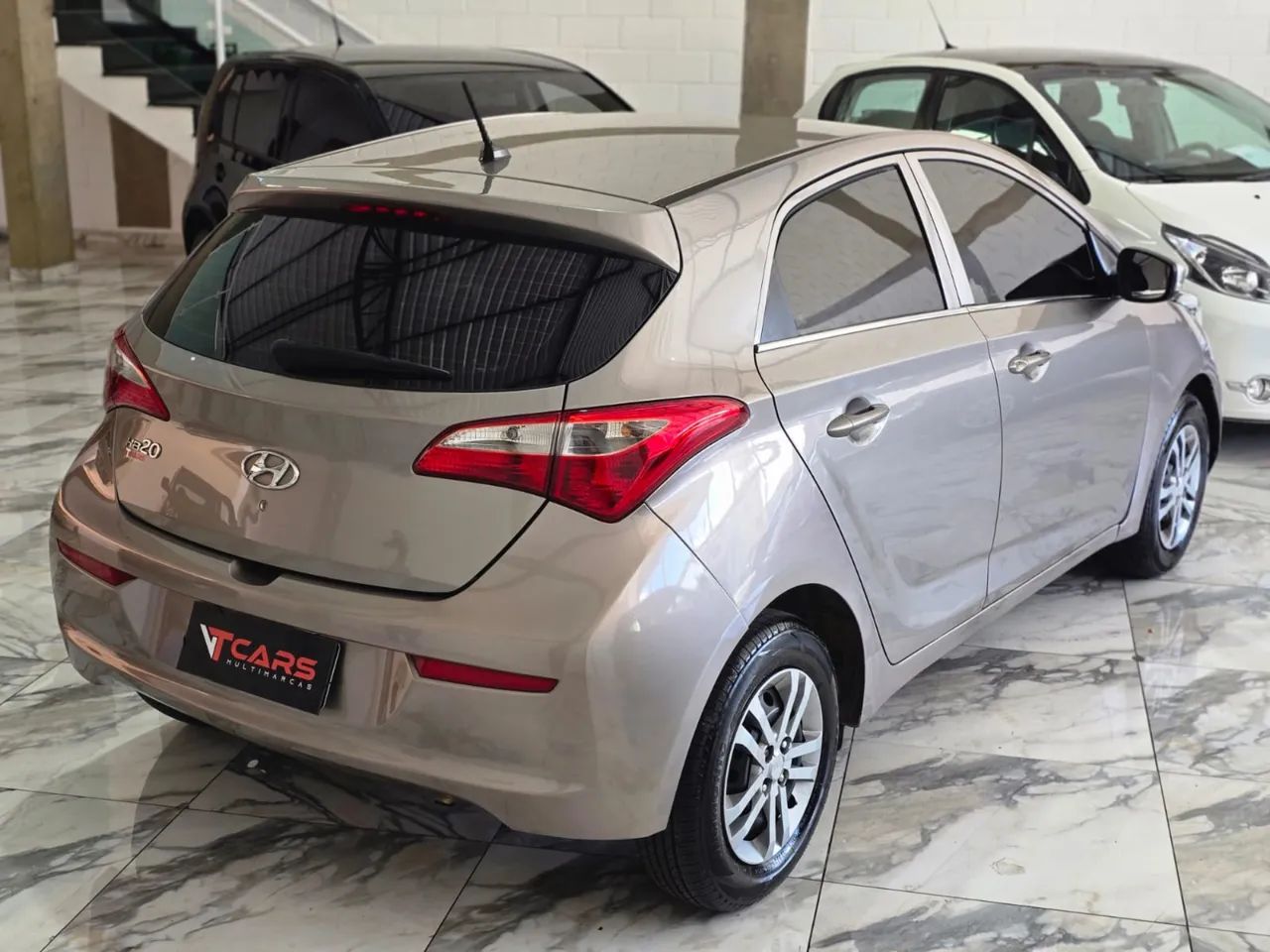 Hyundai HB20 Comf./c.plus/c.style 1.0 Flex 12V 2017 - Foto 4