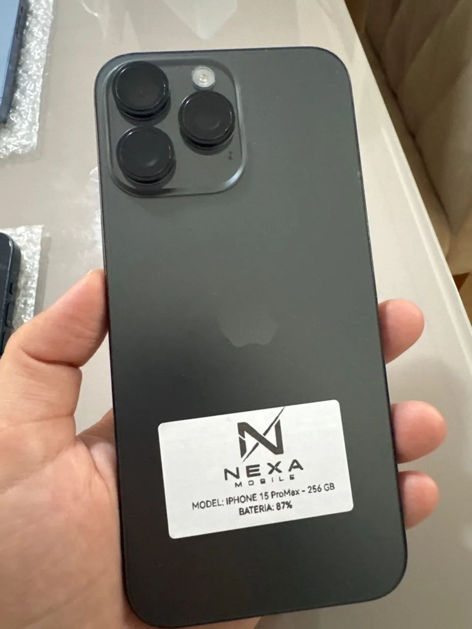 iPhone 15 pro Max - 256gb