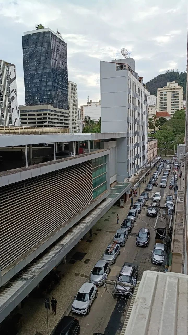 Apartamento Quarto e Sala REFORMADO Centro.