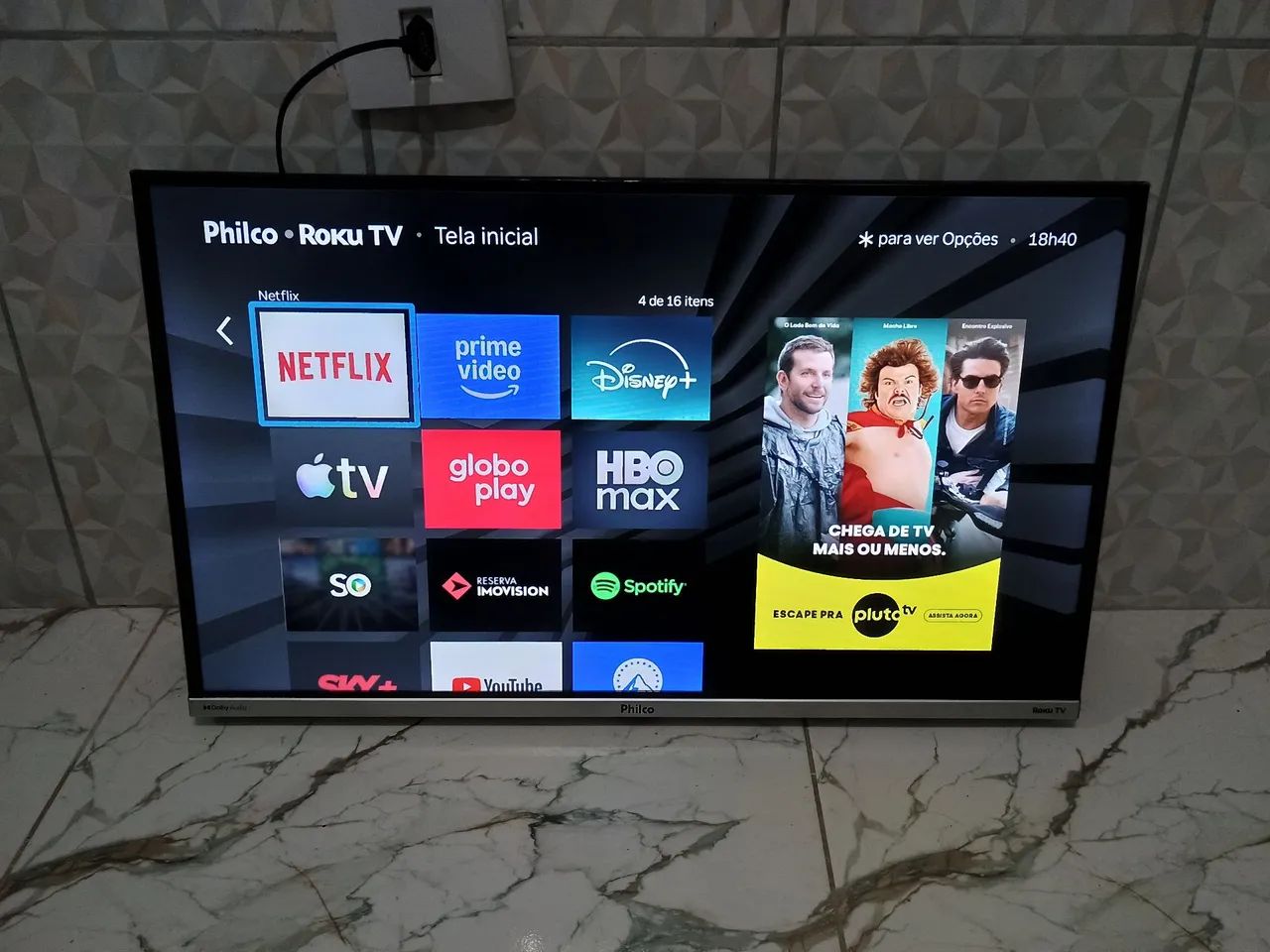 Tv Philco 32 polegadas smart roku tv Dolby áudio 