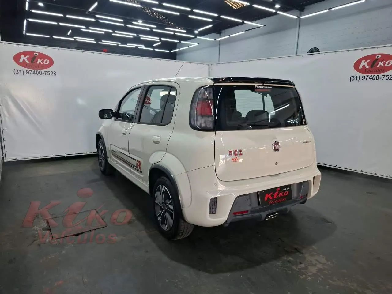 Fiat Uno Sporting 1.3 Flex 8V 5P 2017 - Foto 5
