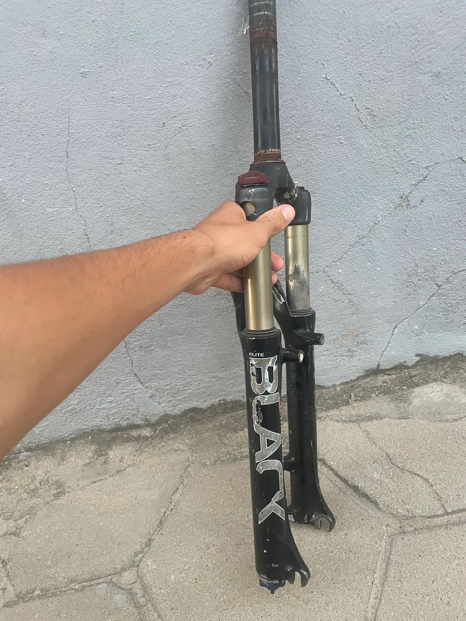 Manitou Black Elite usada - Peças para motos - Marataízes Manitou Black Elite usada - Peças para motos - Marataízes