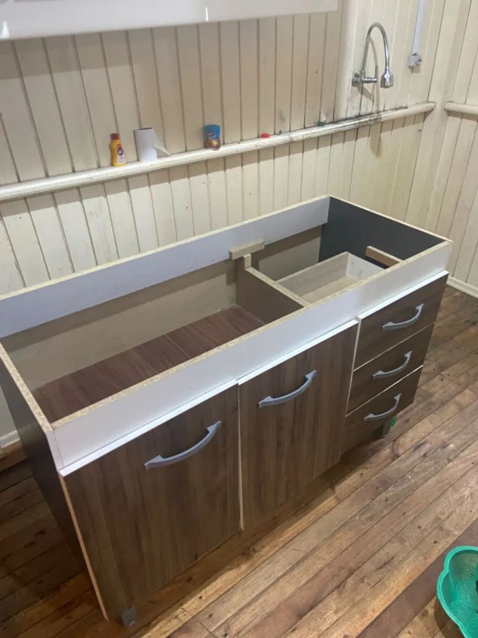 Vende-se móveis de casa