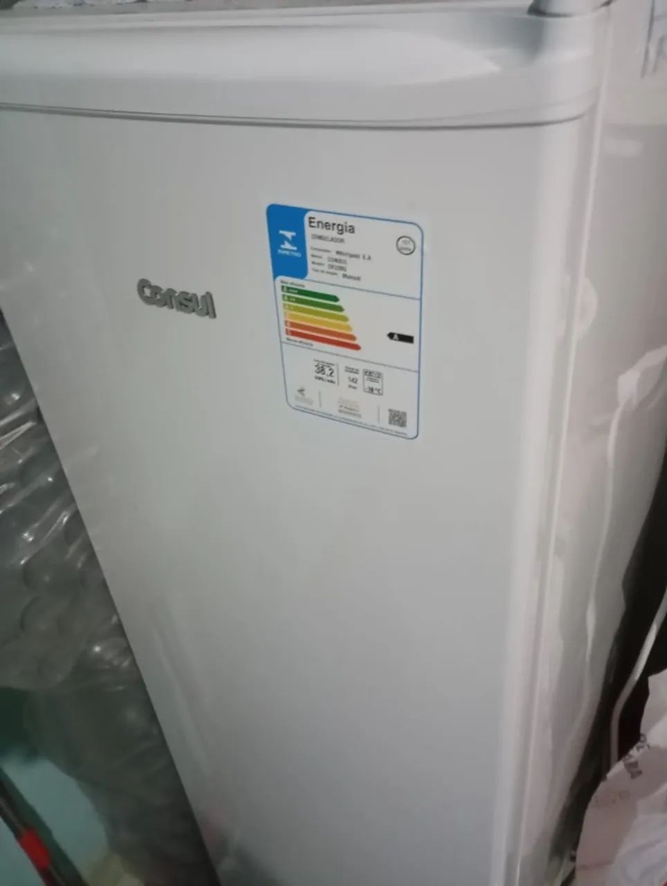 Freezer Vertical Consul Slim 142 Lts 110V