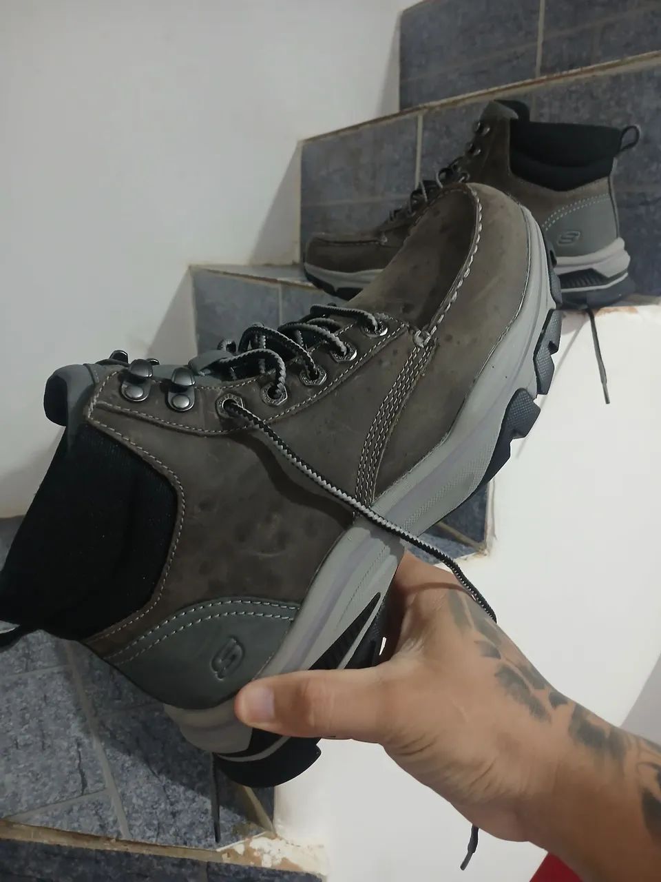 Vendo bota de couro - Foto 4
