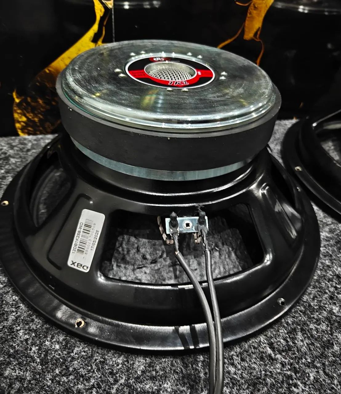 2 woofer dbx 600rms 12" - Foto 5