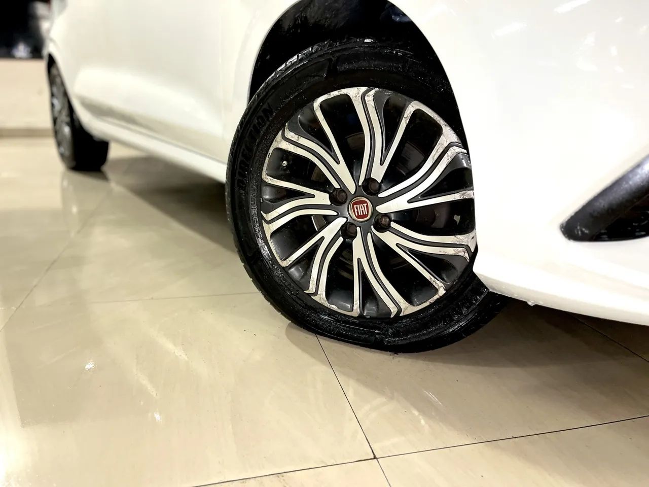 Fiat Argo Precision 1.8 2018 - Foto 4