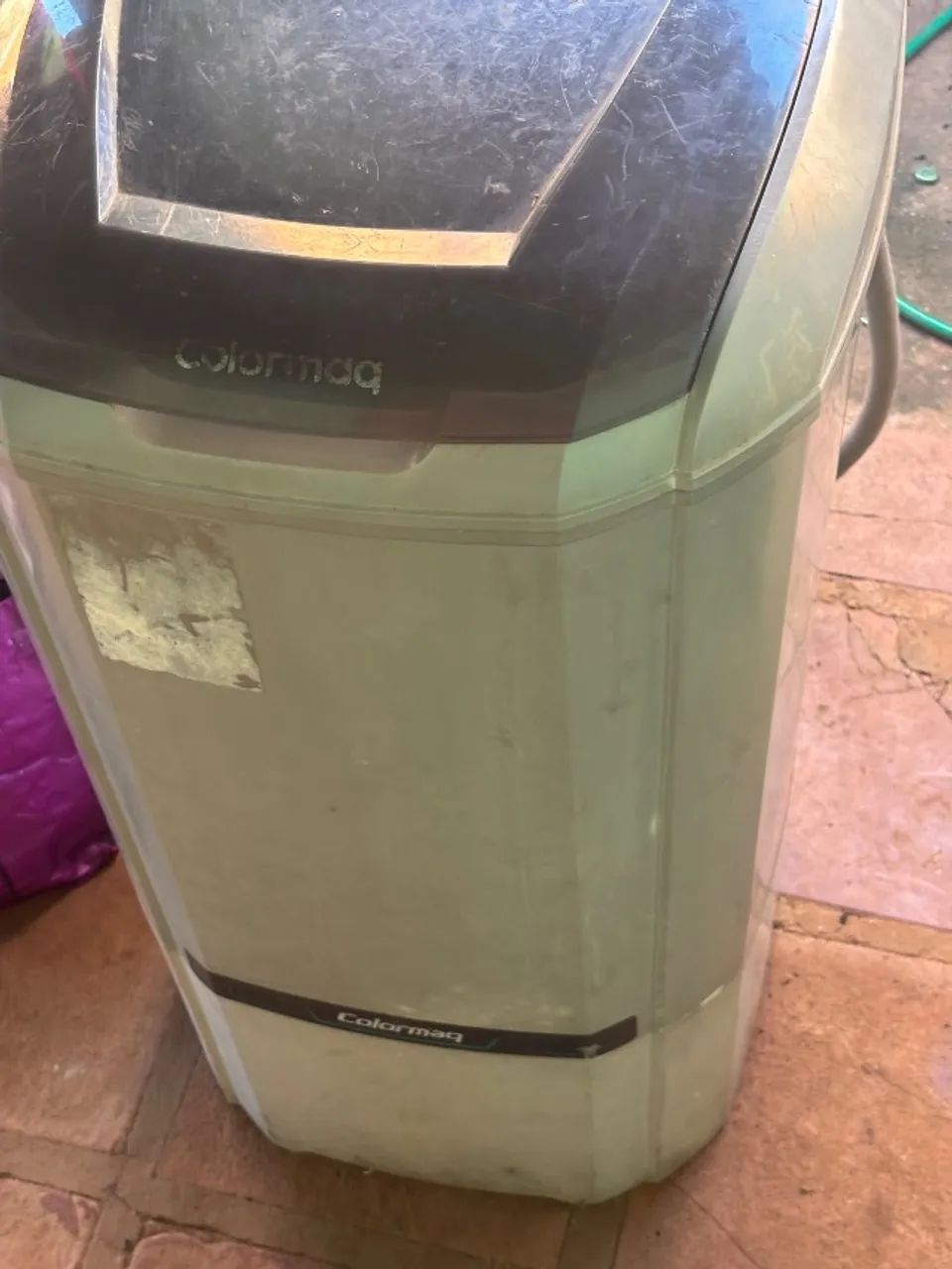 Tanquinho de lavar roupa 