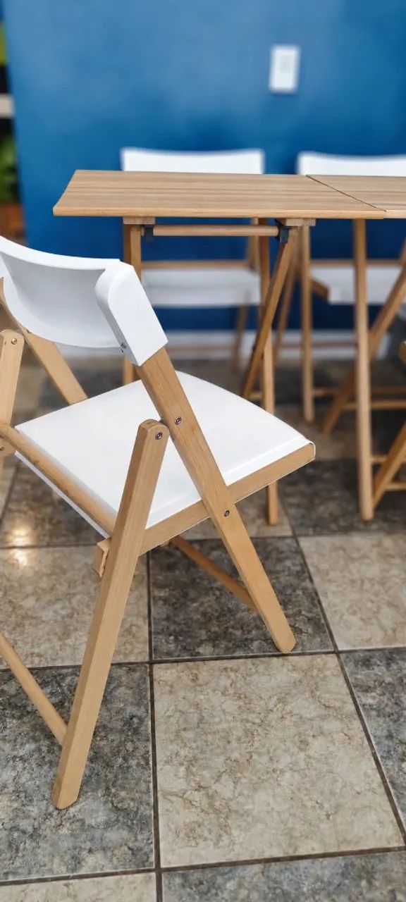 Conjunto de mesa e duas cadeiras Tramontina dobráveis  - Foto 2
