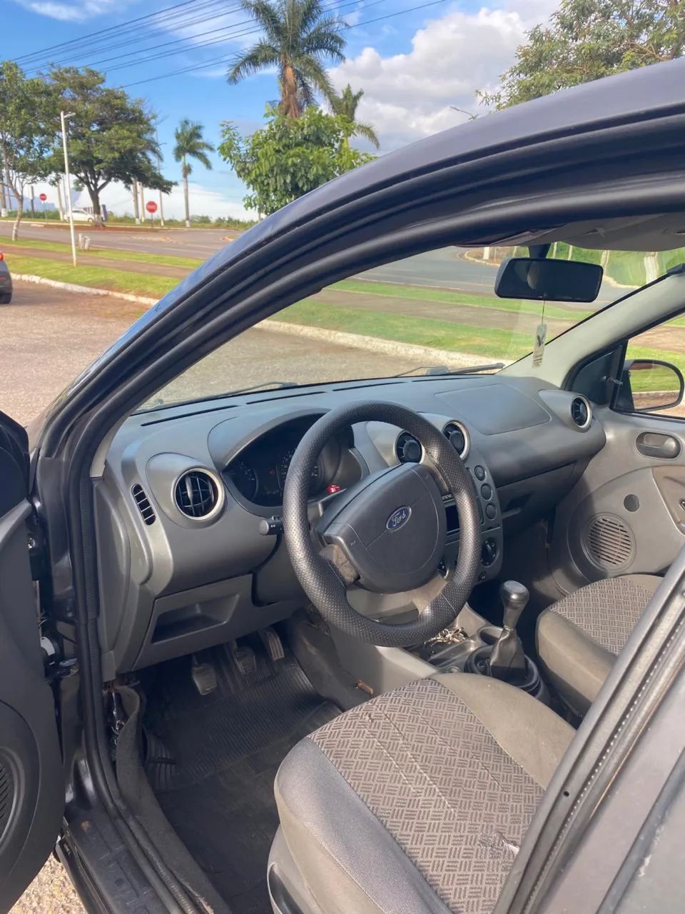 Ford Fiesta Sed. 1.6 8V Flex 4P 2005