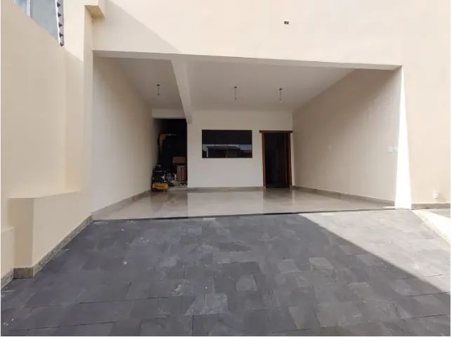 ~CASA DE ALTO PADRÃO NO ARAÇAGY 