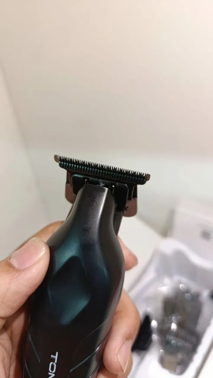 Máquina Cortar Cabelo Acabamento Profissional Sem Fio Bivolt Preto <br> - Foto 3