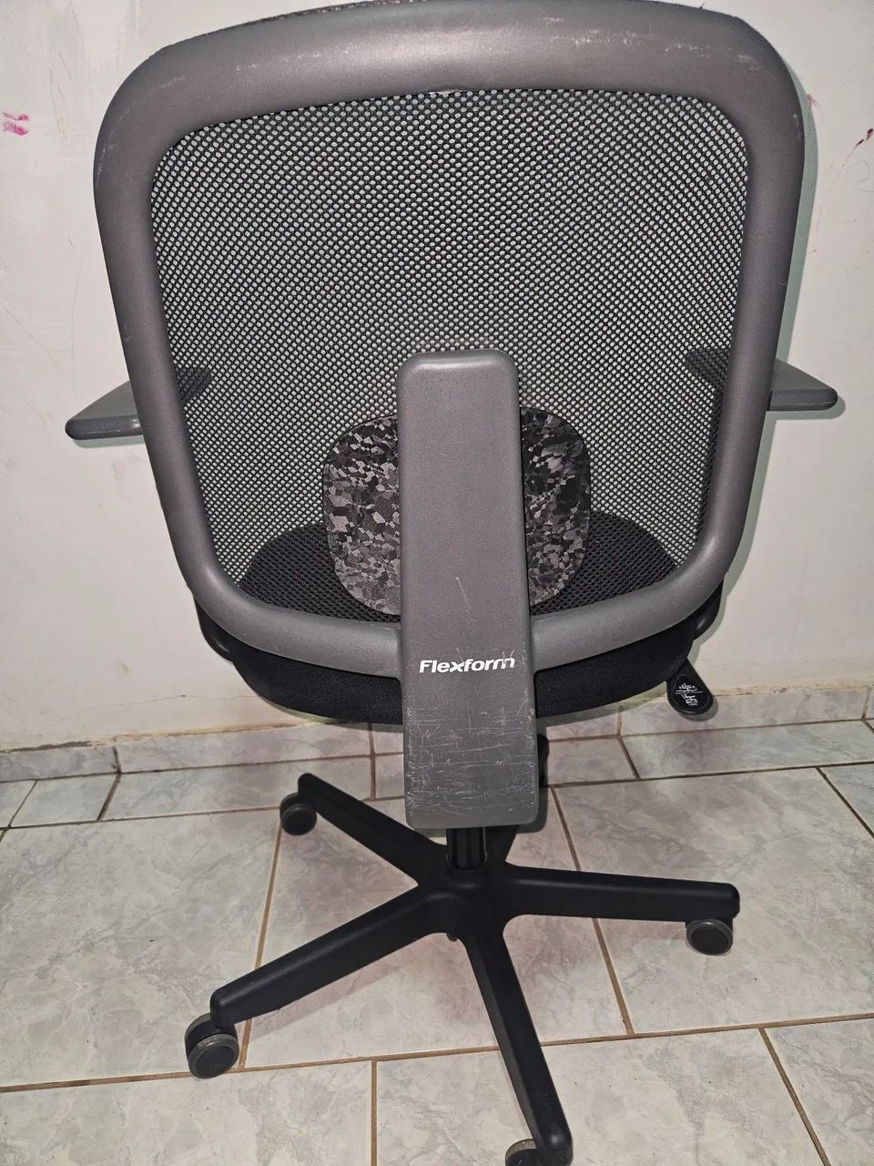 Flexform Uni All Black (Semi-Novo) - Foto 3