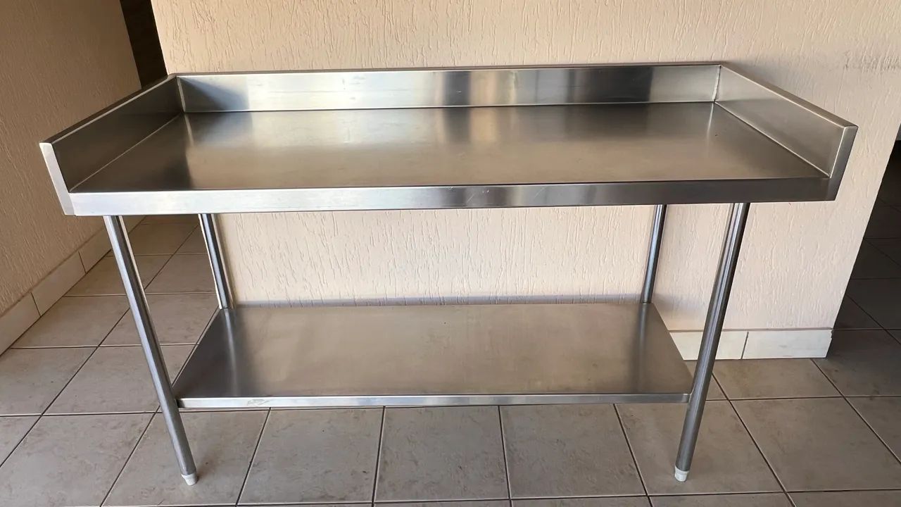 Mesa de aço/ inox  - Foto 3