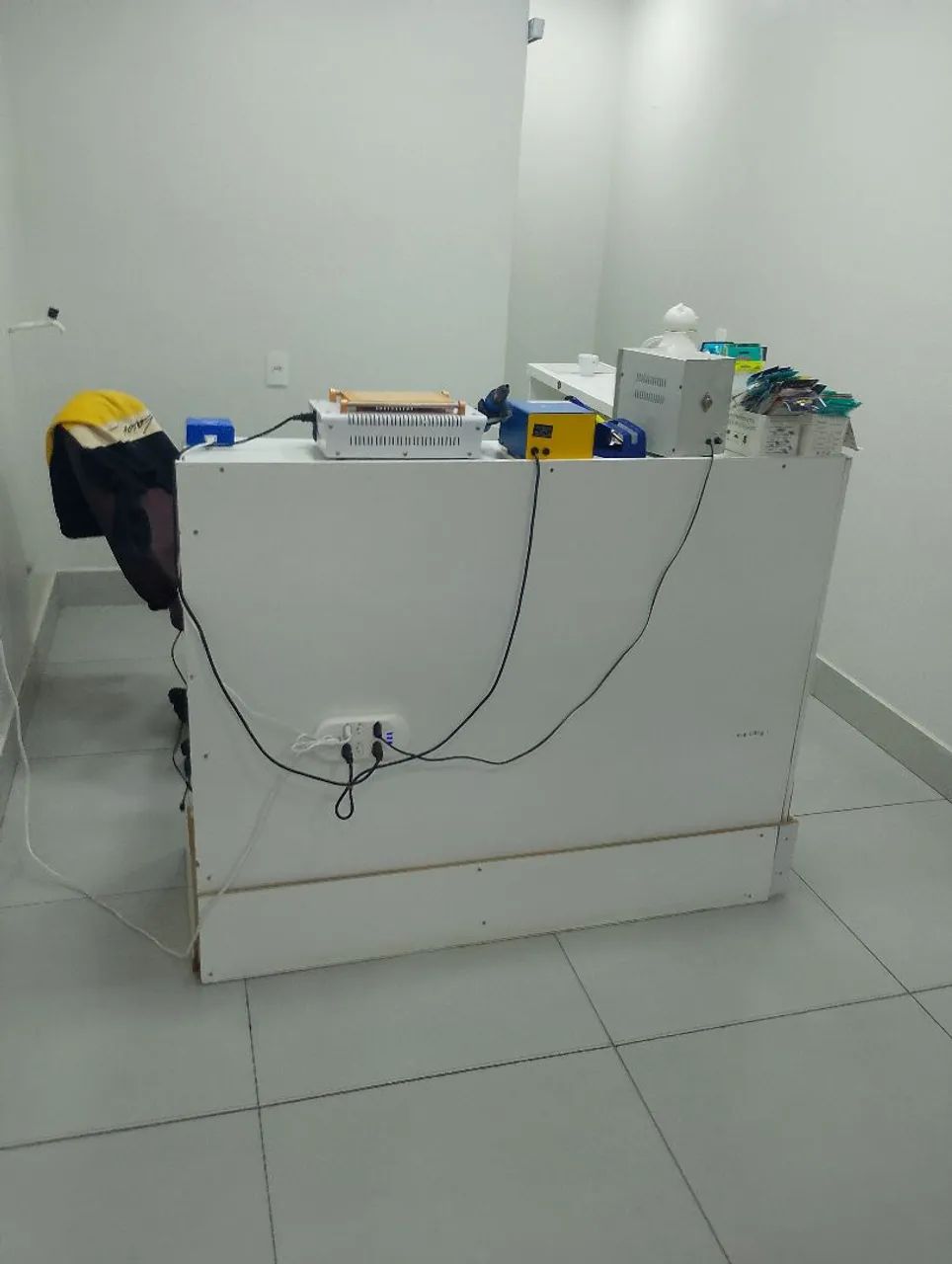 Vendo ou troca loja de acessórios e assistência técnica em celulares  - Foto 4