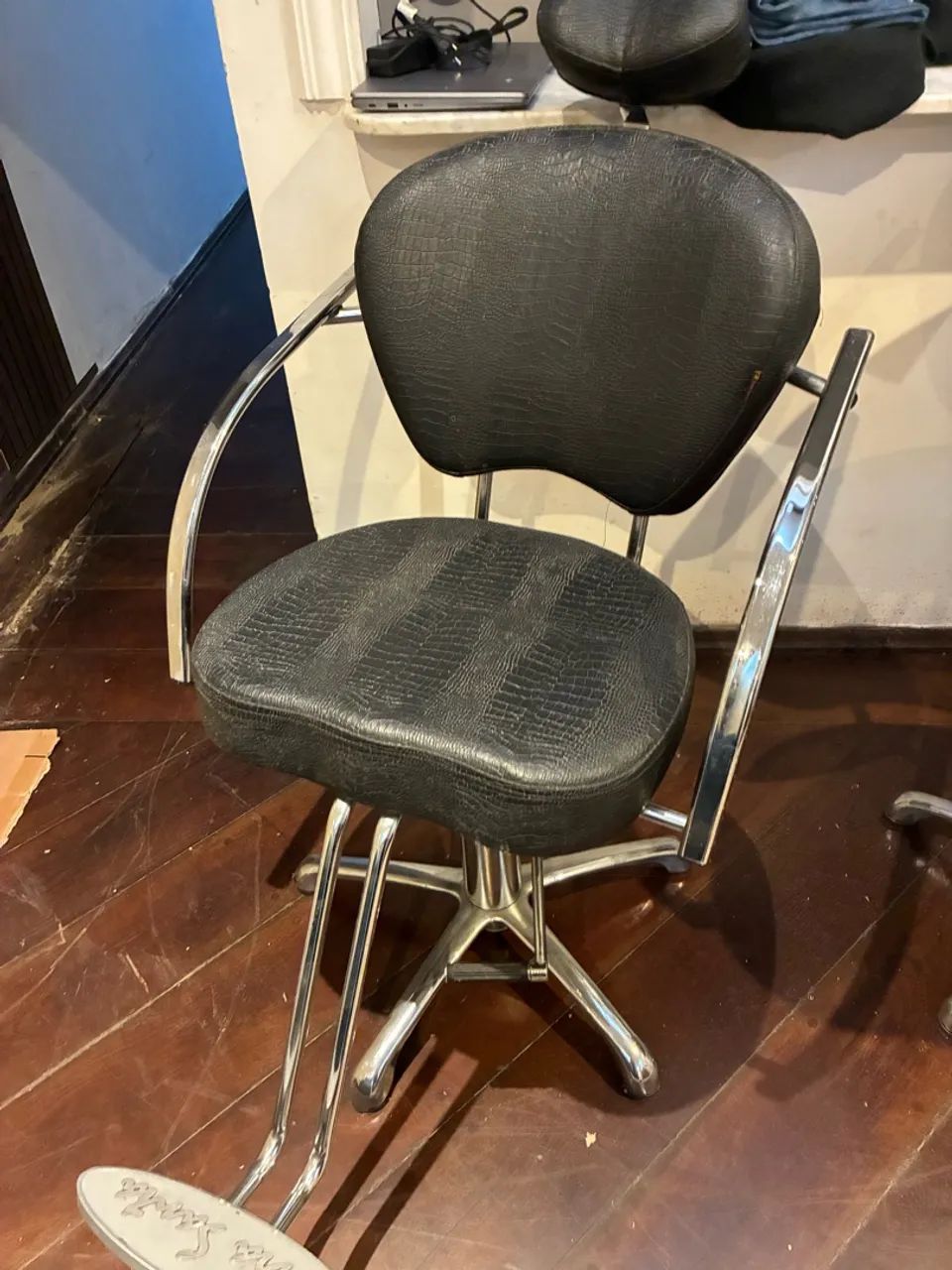 Cadeira de cabelereiro - Foto 2