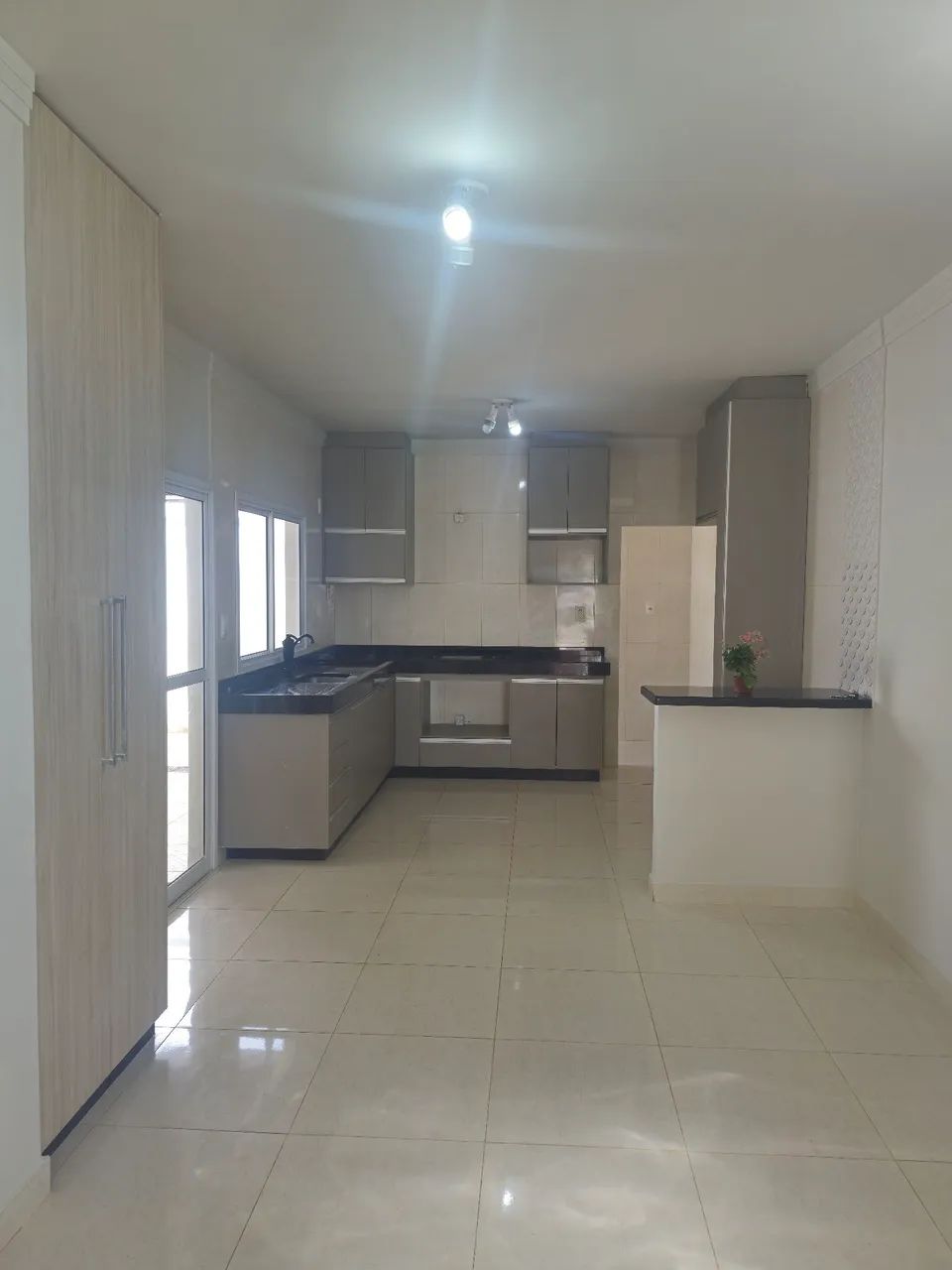 Venda de casa de esquina Cond. Terra Nova3 - Foto 3