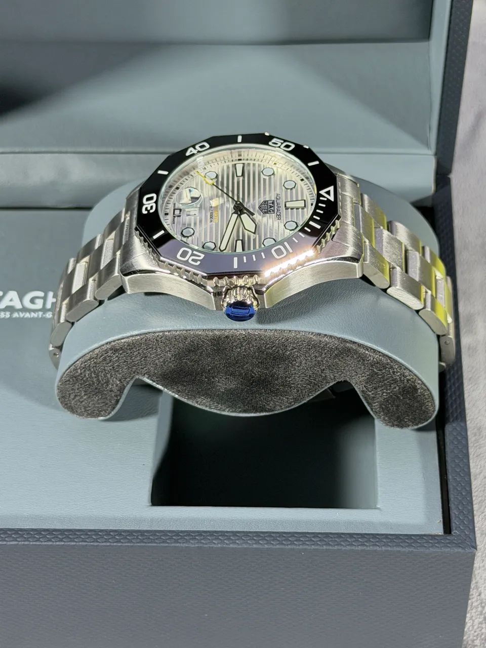 Plus tag heuer Aquaracer fundo branco 2024 - Foto 3