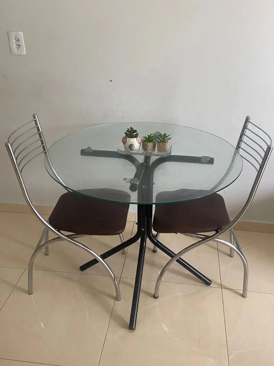 VENDO MESA DE VIDRO - Foto 3