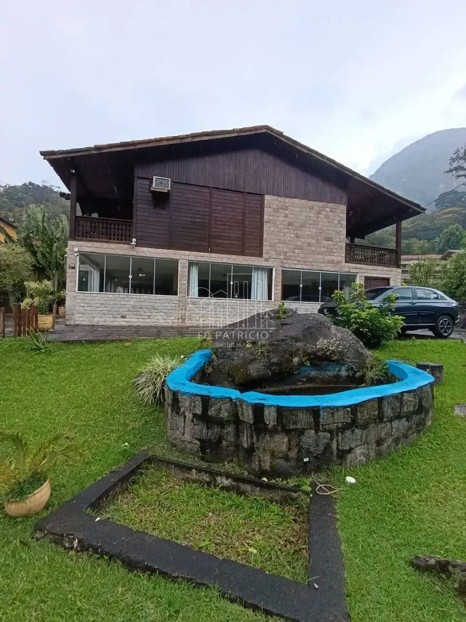 CASA MOBILIADA COM 4 QUARTOS, 3 SUÍTES, LAGO E ESPAÇO GOURMET NO CONDOMÍNIO ALPHA 2  GUAPI - Foto 2