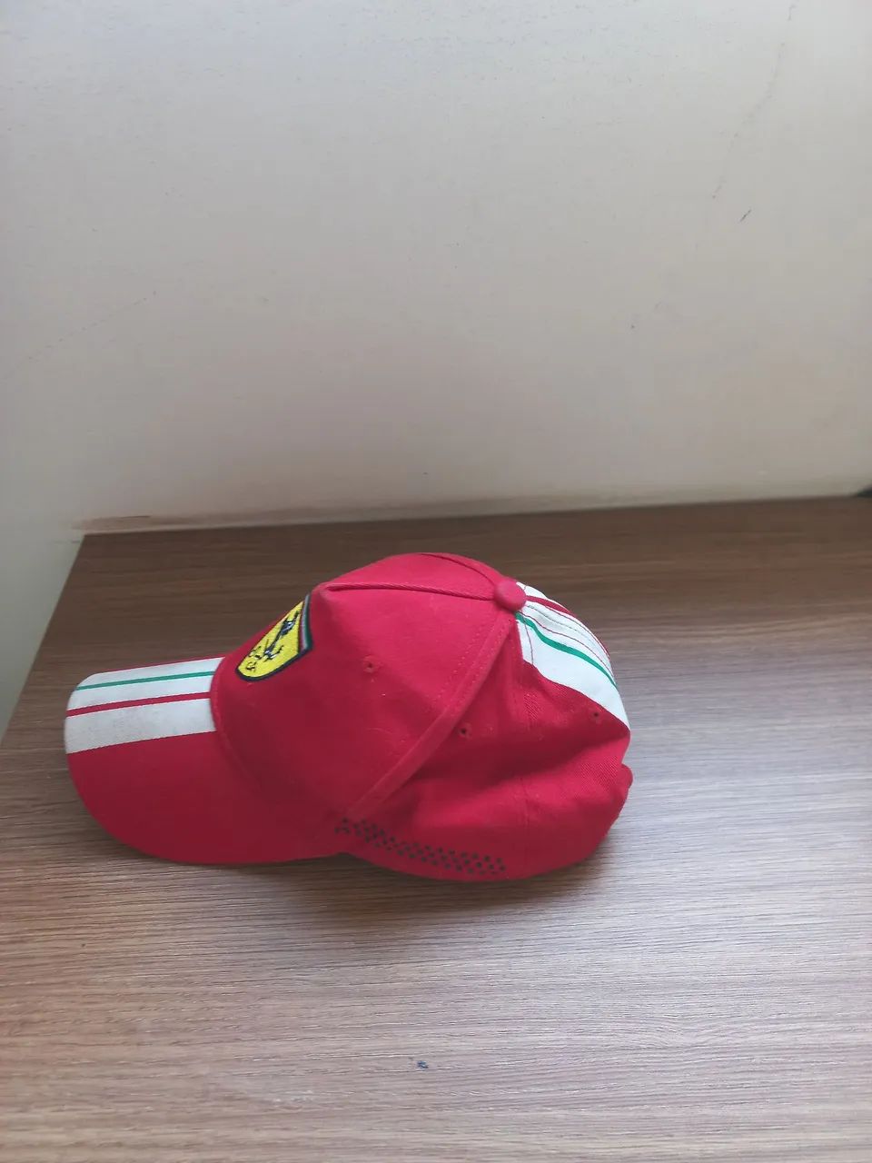 Boné Ferrari.  - Foto 3