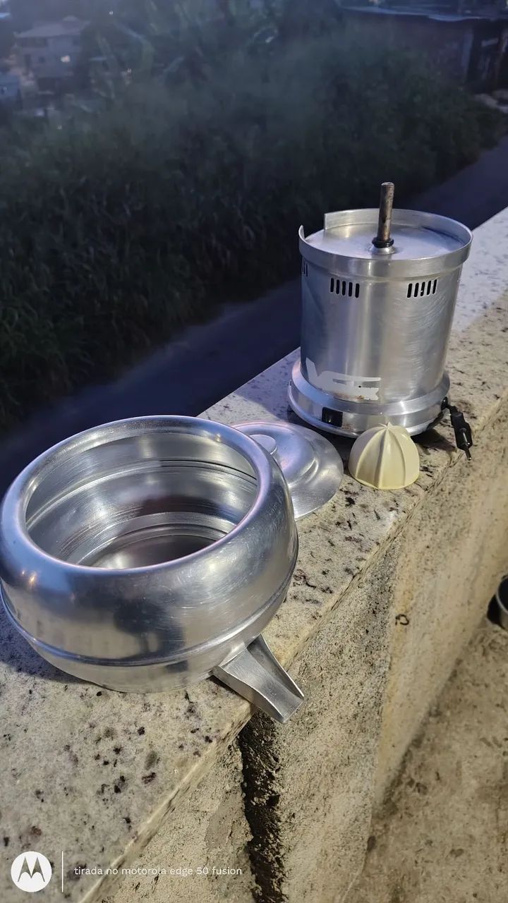 Vendo espremedor de laranja industrial  - Foto 4