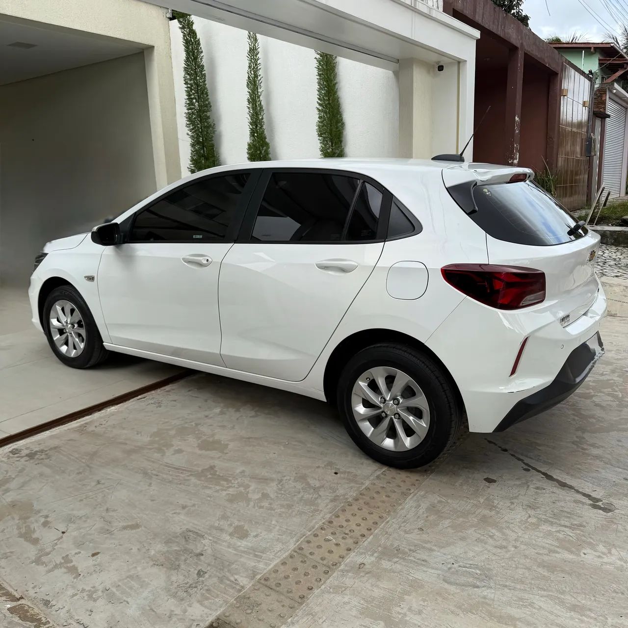 Chevrolet Onix Hatch LT 1.0 12V TB Flex Mec. 4P 2020 - Foto 5