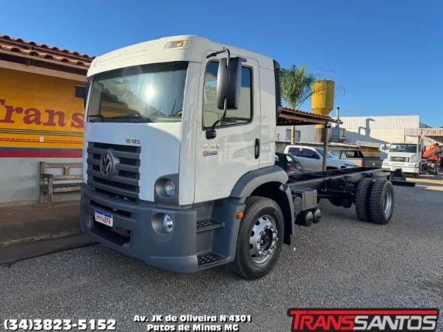 VW 15-180 ano 2011