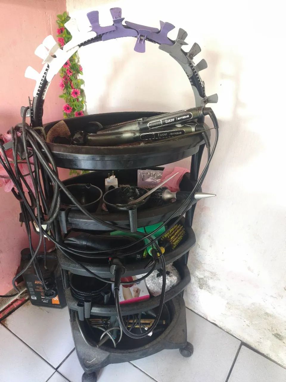 Vendo alguns  móveis para salão  - Foto 2