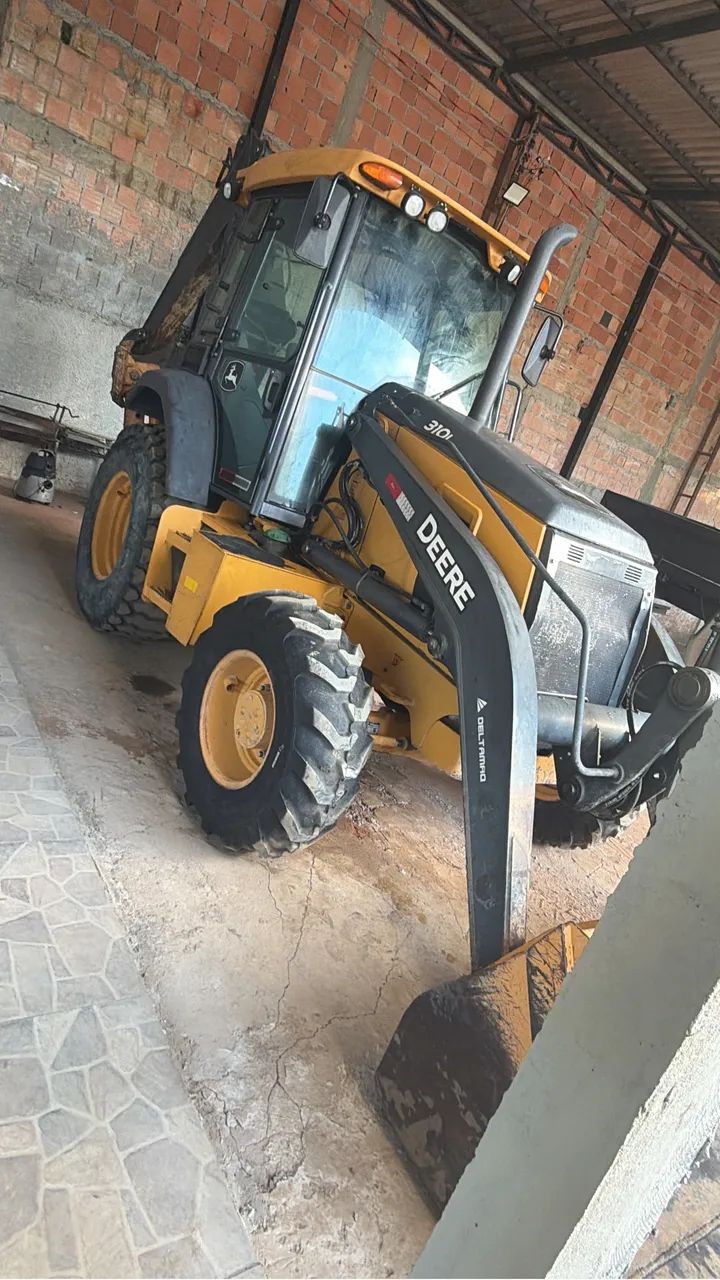 Retro escavadeira Jhon Deere 2022