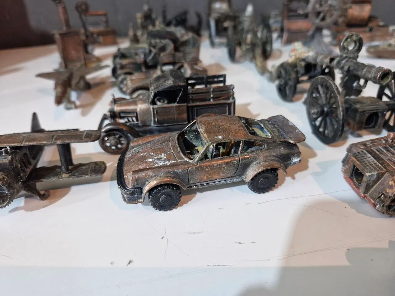 Carrinho antigo apontando  - Foto 3