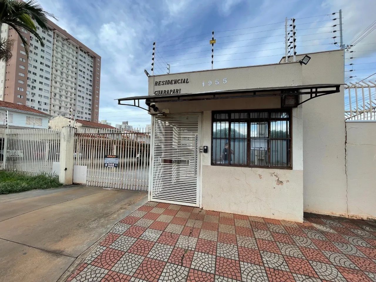 Locação - Apartamento na Vila Bosque em Maringá