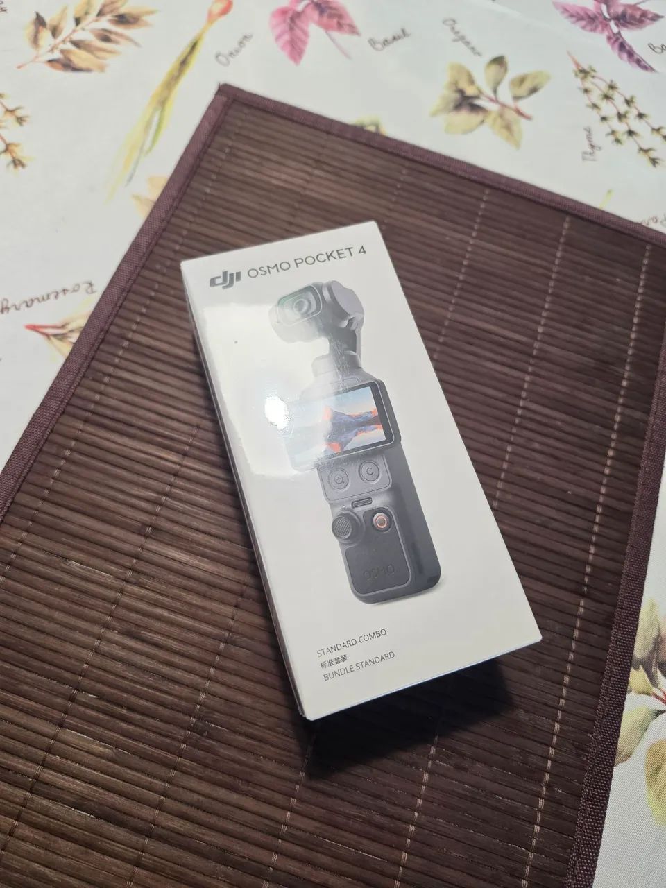 DJI Osmo Pocket 4 - Foto 2