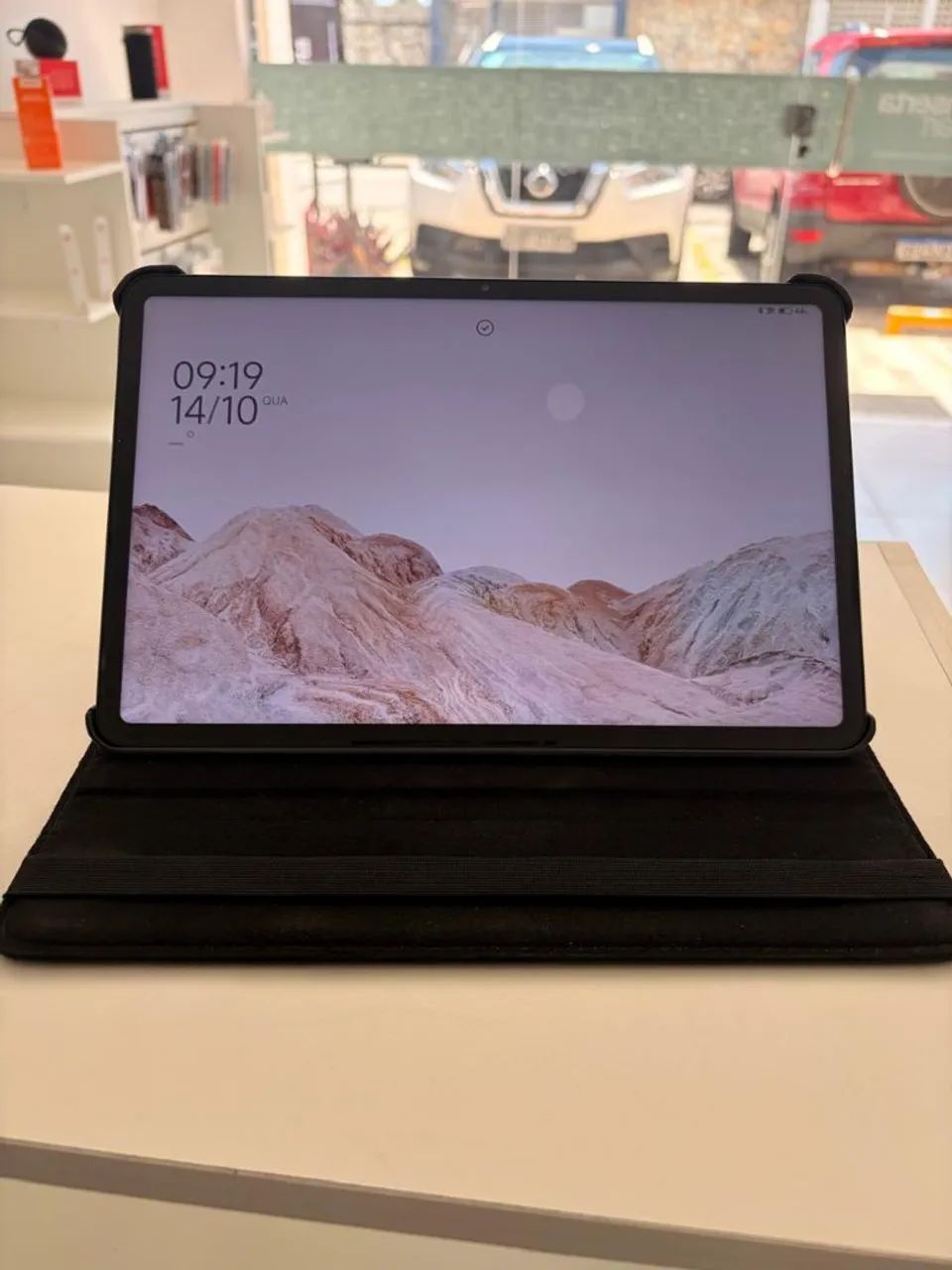 Tablet xiaomi PAD 6 com capa protetora e película  - Foto 3