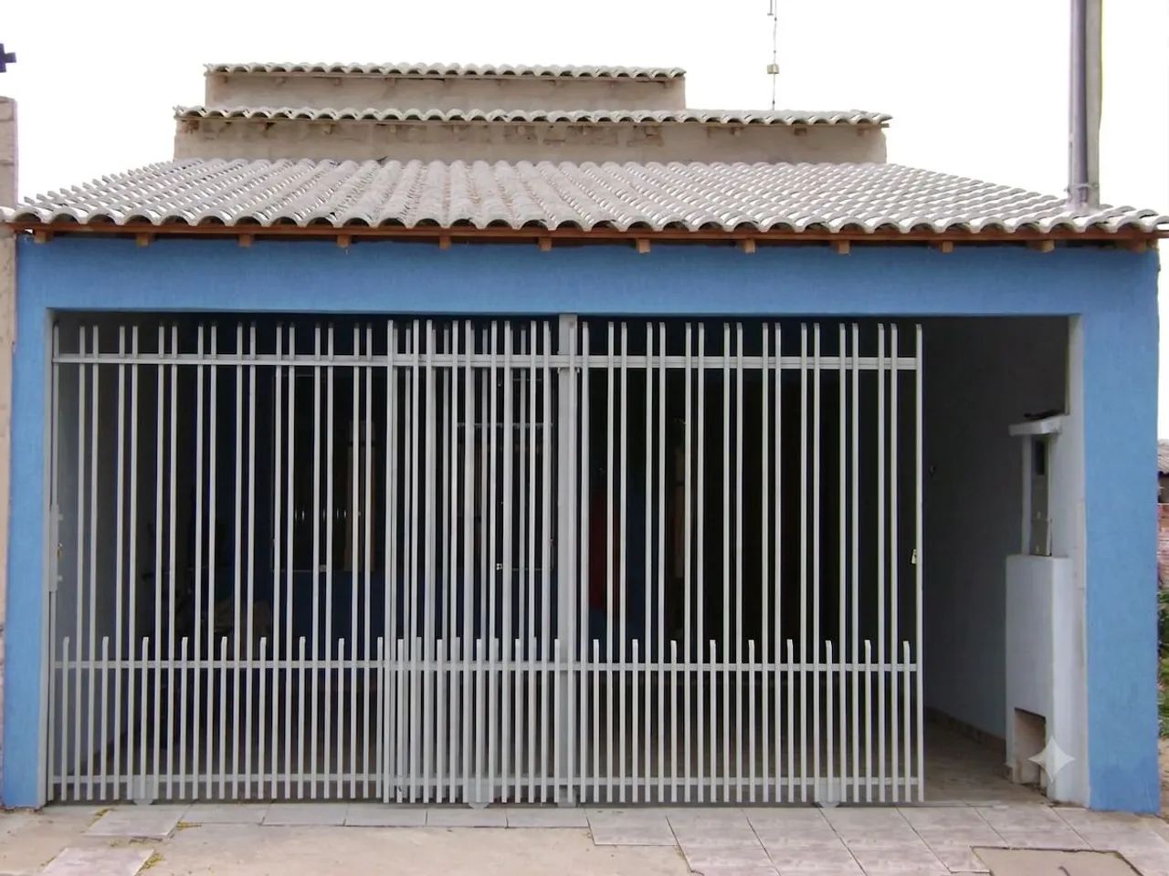 Vendo/ Permuto por chácara 