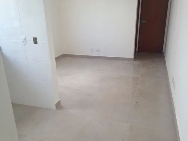APTO 01 QUARTO - FLORESTA