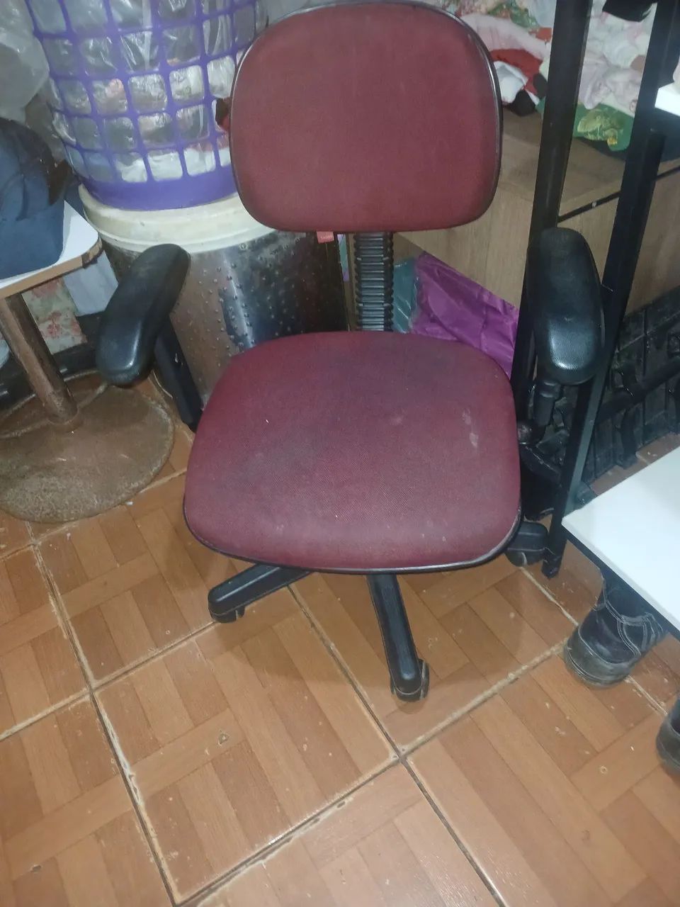 CADEIRA DE ESCRITÓRIO 