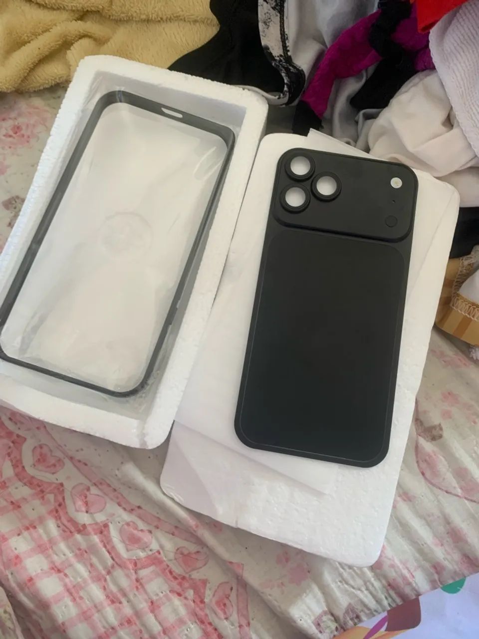Transforme seu iPhone 12 Pro Max no 18 preto