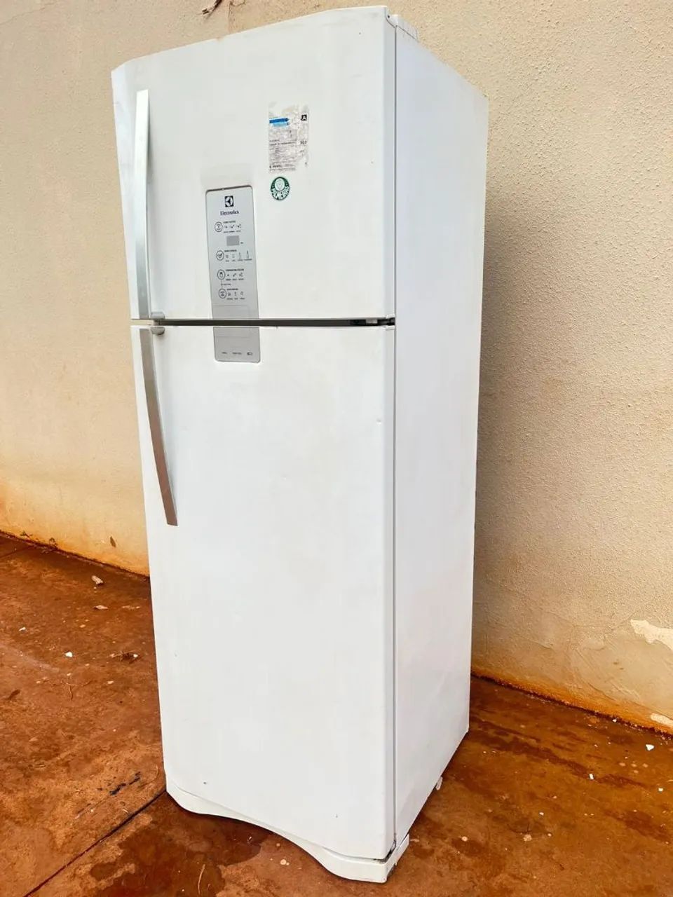 Geladeira Electrolux 459 litros Revisada funcionando perfeitamente 3 meses de garantia  - Foto 2