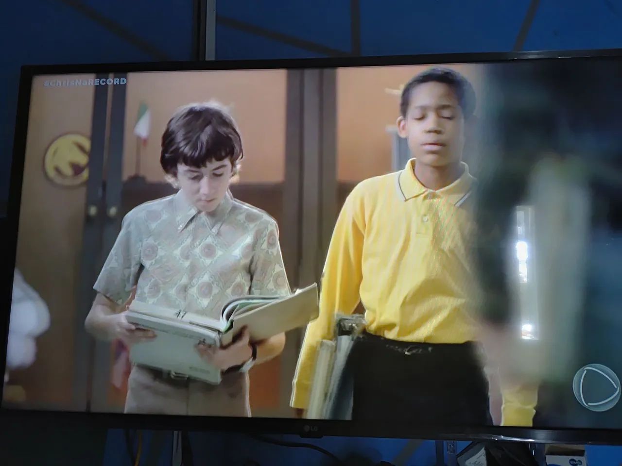 TV 43 polegadas smart  - Foto 3