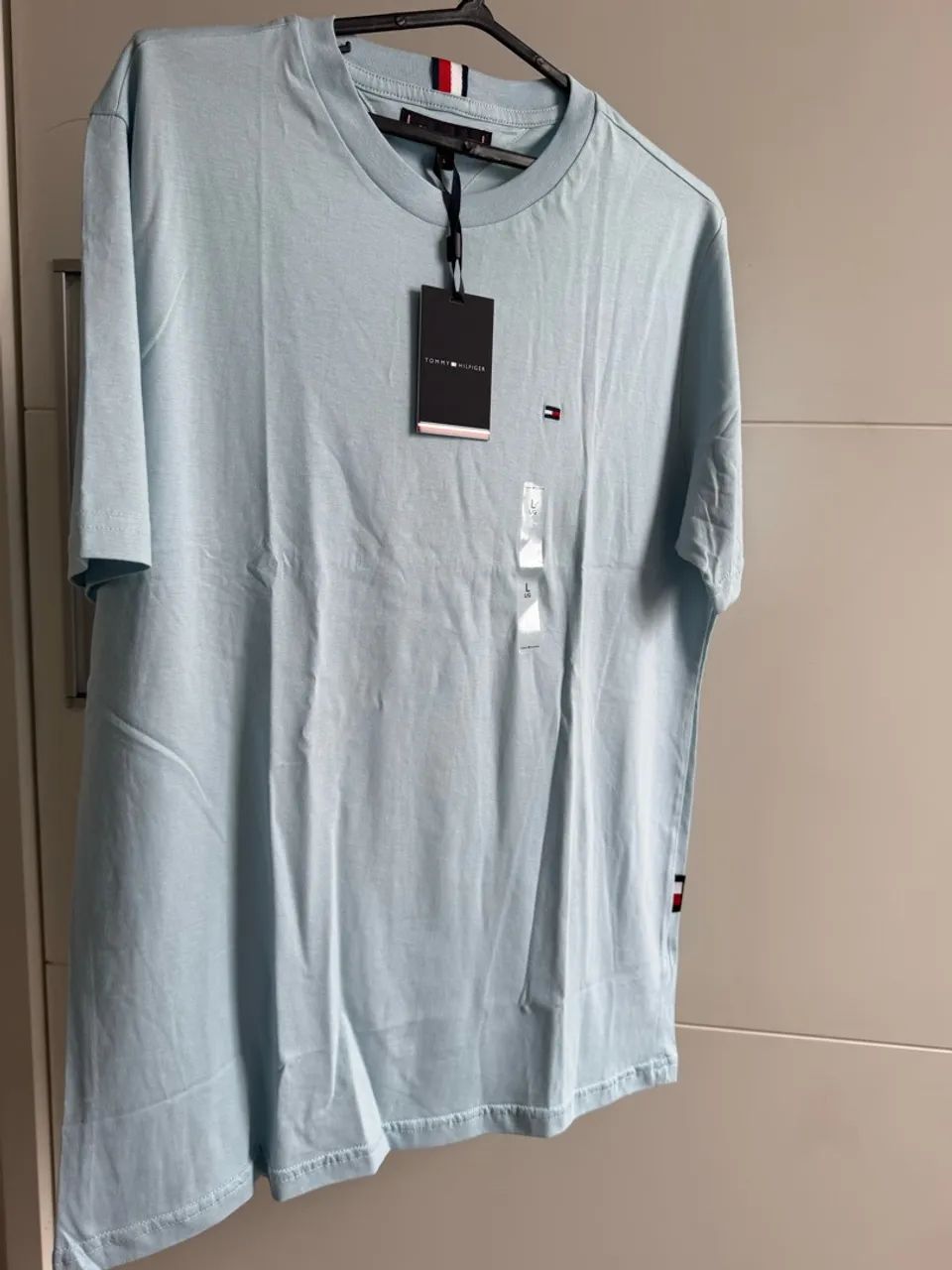 Camiseta Tommy Hilfiger  - Foto 3