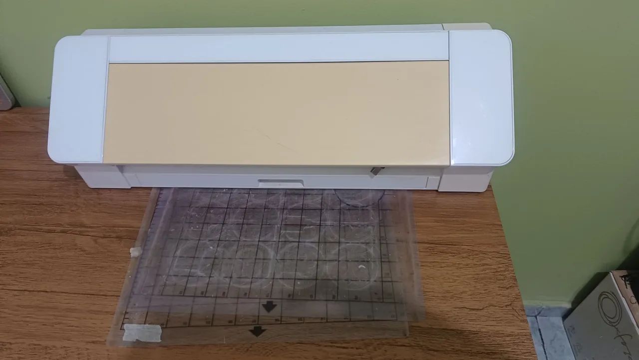 Silhouette Cameo 4