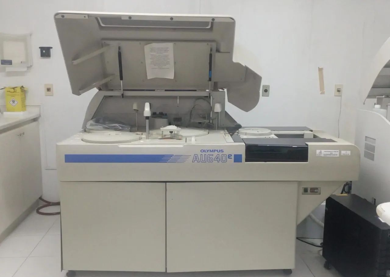 Analisador Automático Bioquímico OLYMPUS AU640