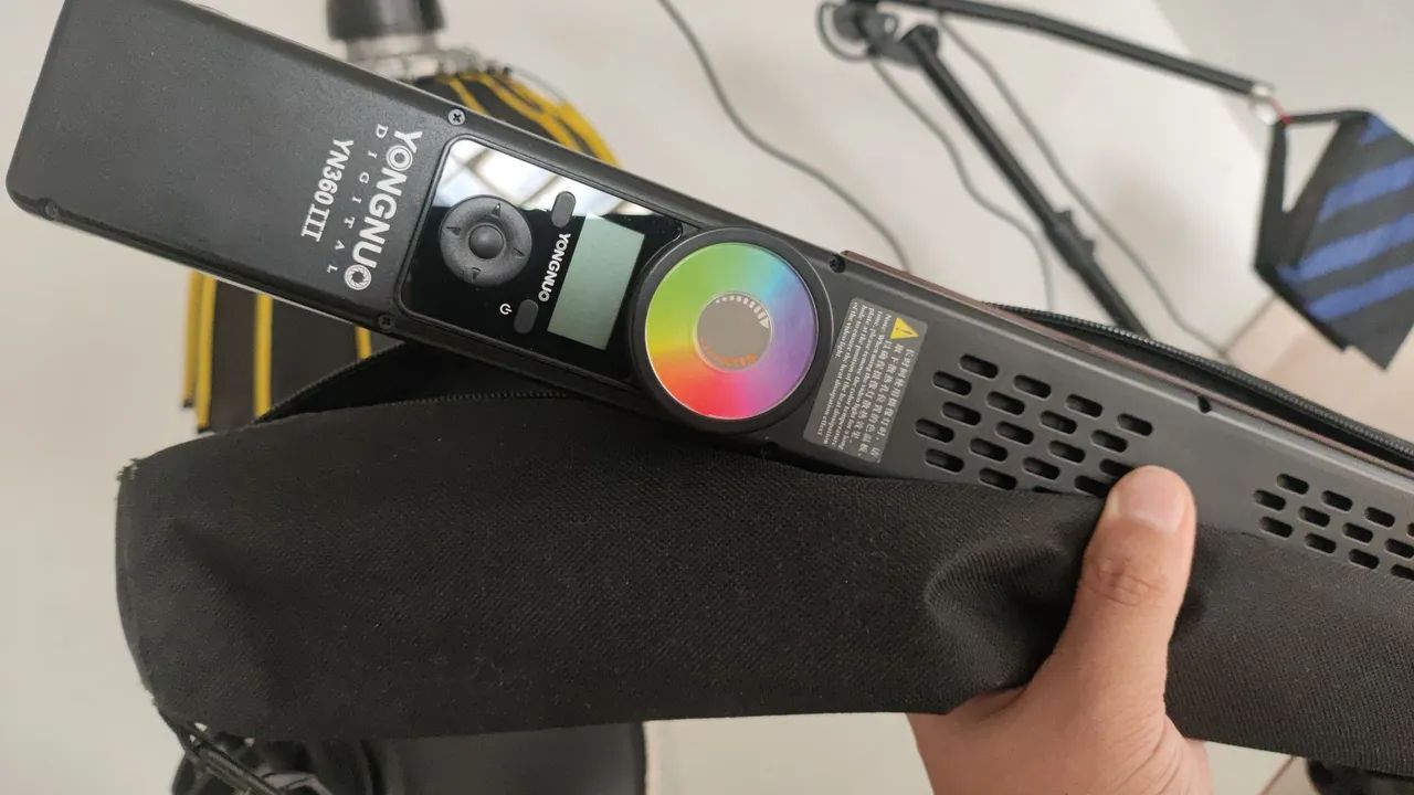 Led YN360 III Muito novo