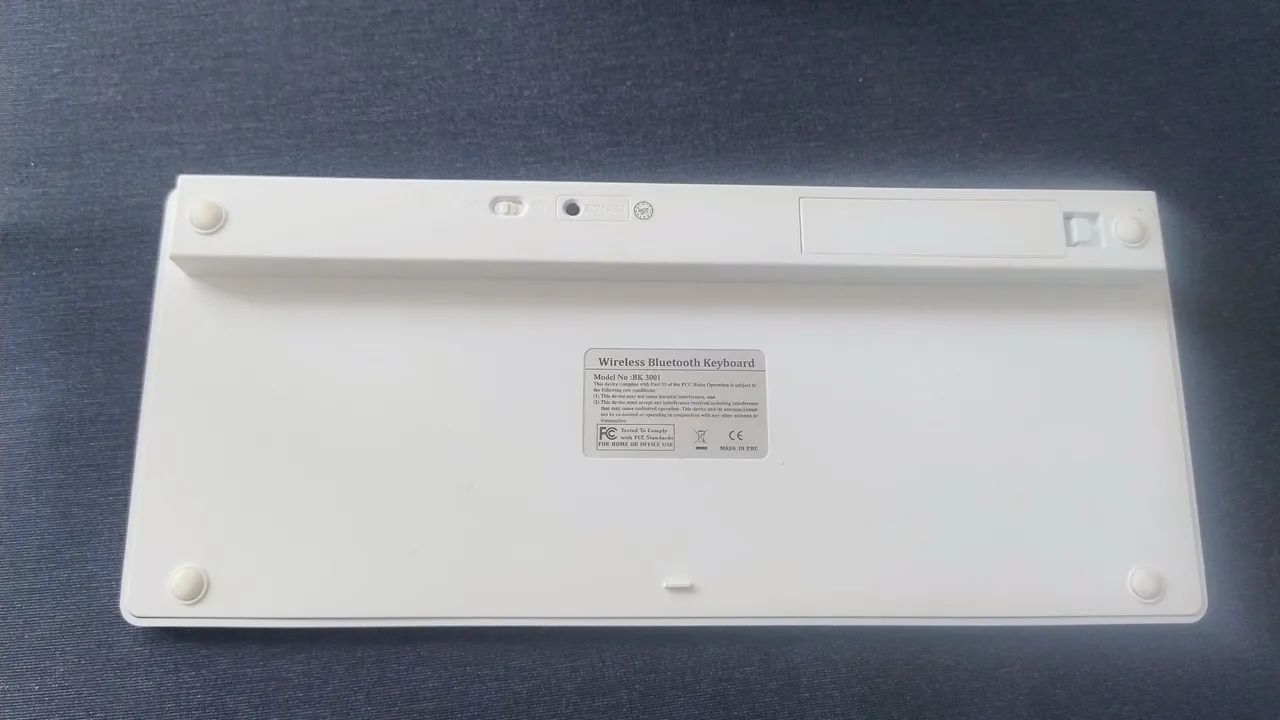 Fone de ouvido e teclado  - Foto 4